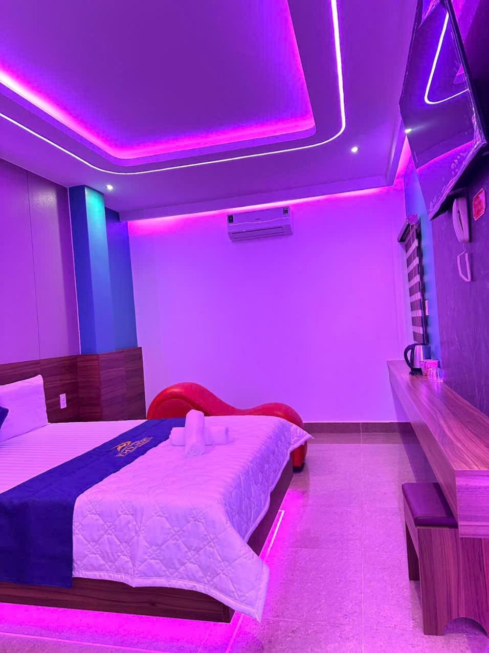 Khach San Tan Hoang Yen Hotel *