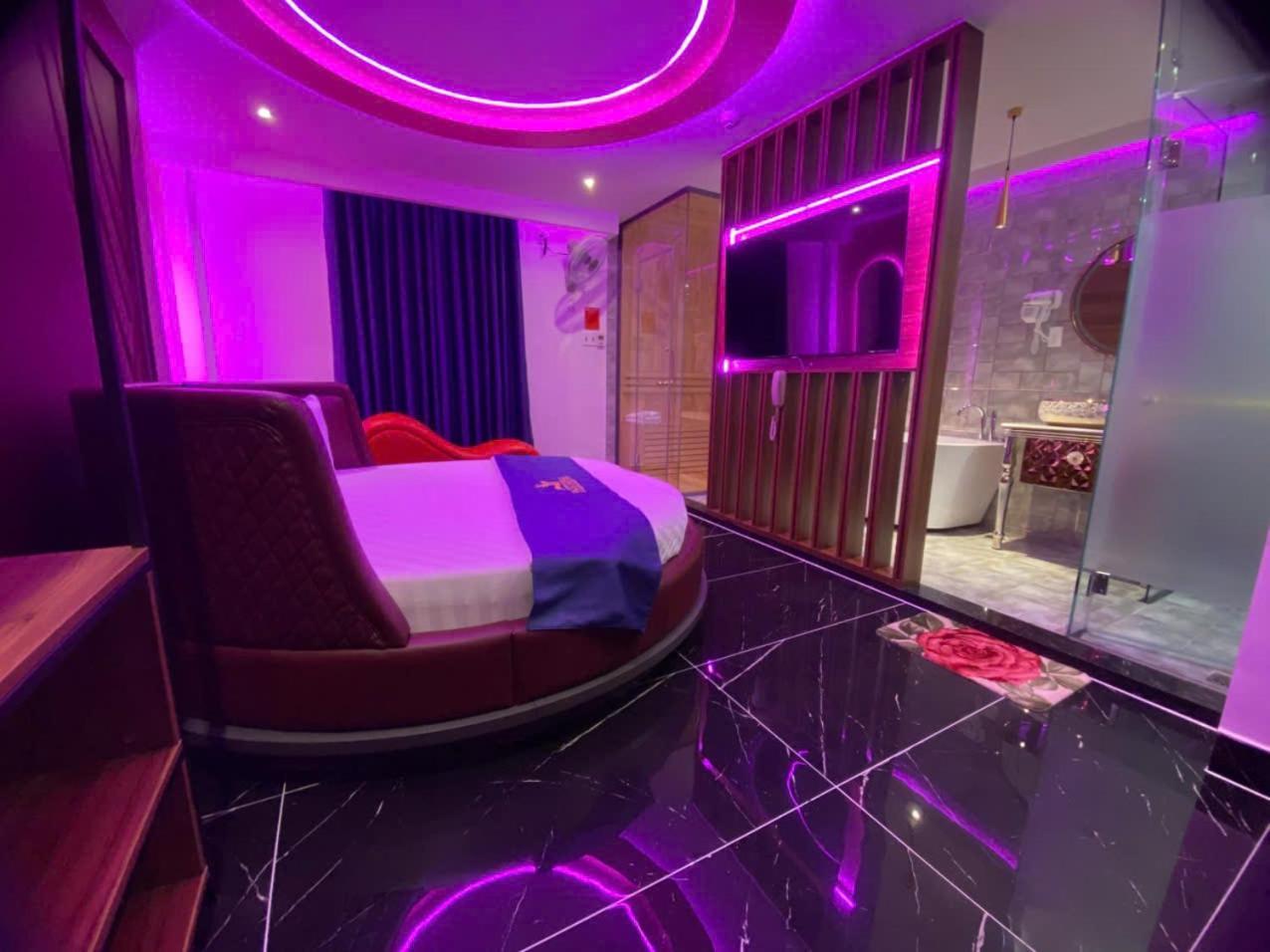 Khach San Tan Hoang Yen Hotel